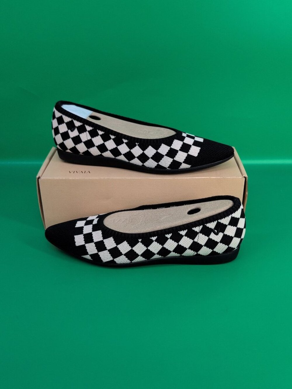 Vivaia Aria 5 Pointed Toe Women's Ballet Flat Shoes EU 38.5 Checker Black White